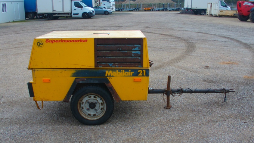 COMPRESSEUR 2100 L KAESER