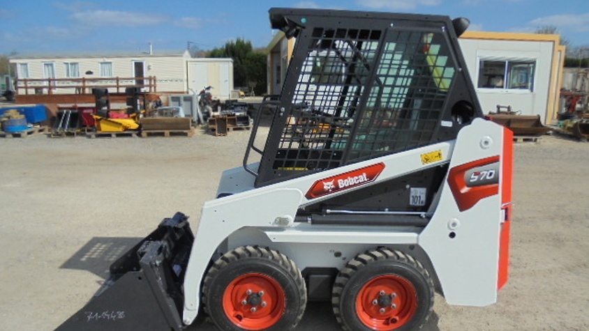 BOBCAT S70