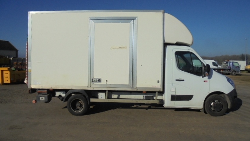 FOURGON 3T5 RENAULT MASTER