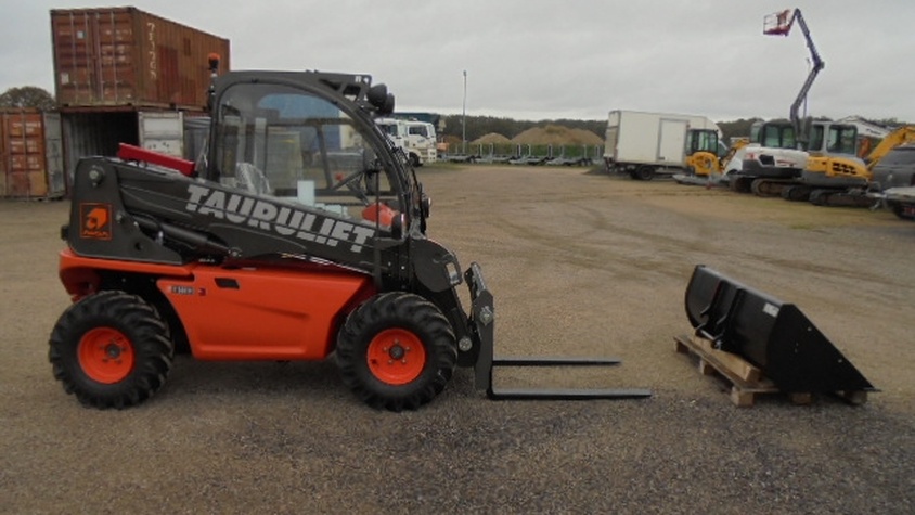 AUSA T 144 Hx4