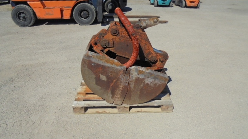 Benne preneuse pour grue